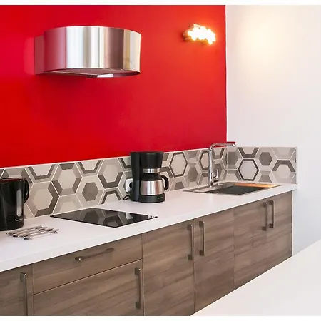 Urban Loft & Apartmanhotel Marseille